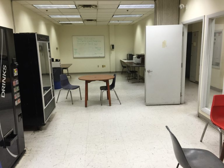 81 Fitzgerald Dr Jaffrey breakroom