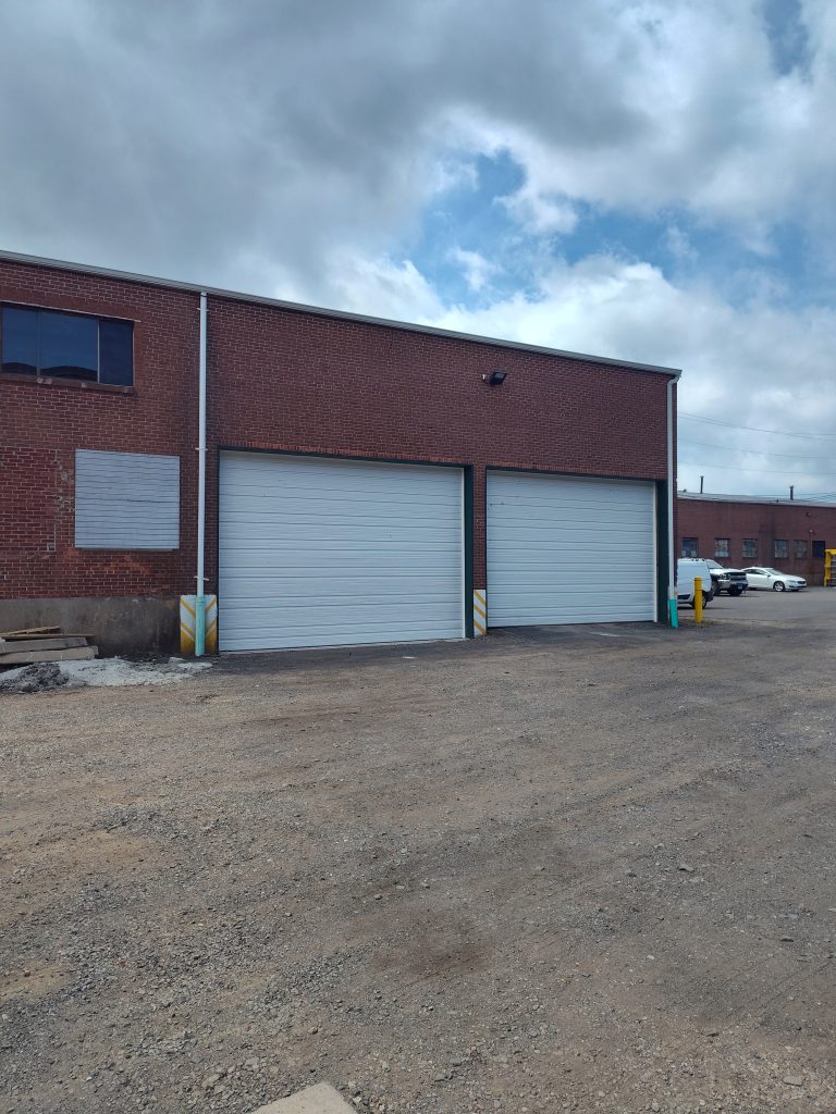 191 Park Ave East Hartford Doors and Dock