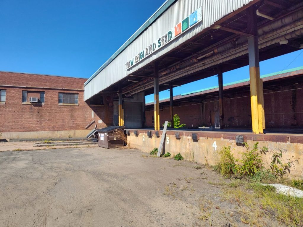 122 H Park Ave East Hartford ext 4 web