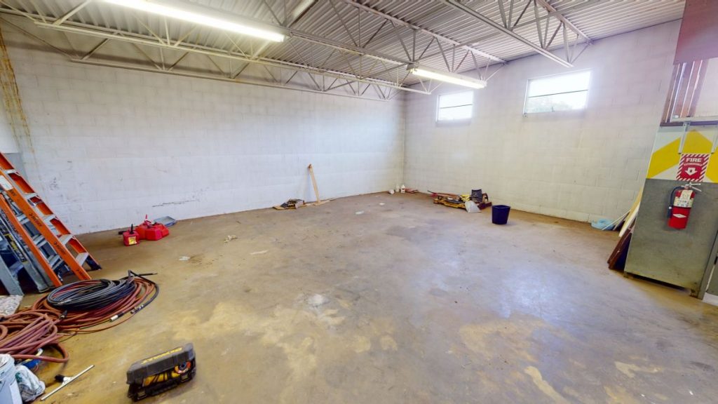 1510 John Fitch Blvd lease Warehouse and Garage