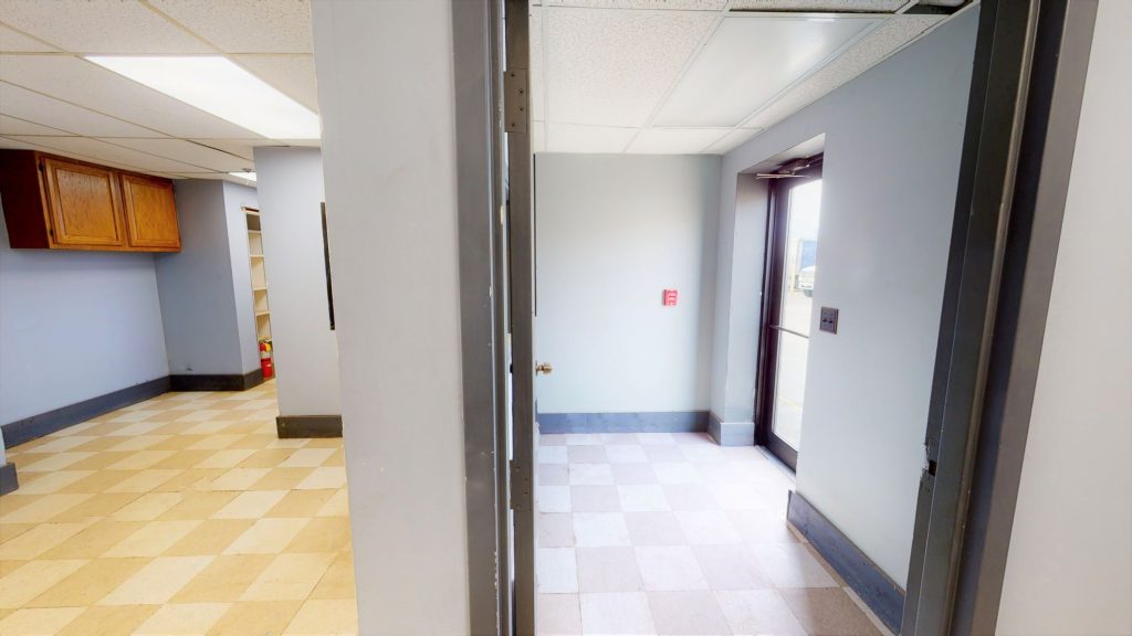 66 S Broad St Westfield MA 8000 sq ft for lease dodorway