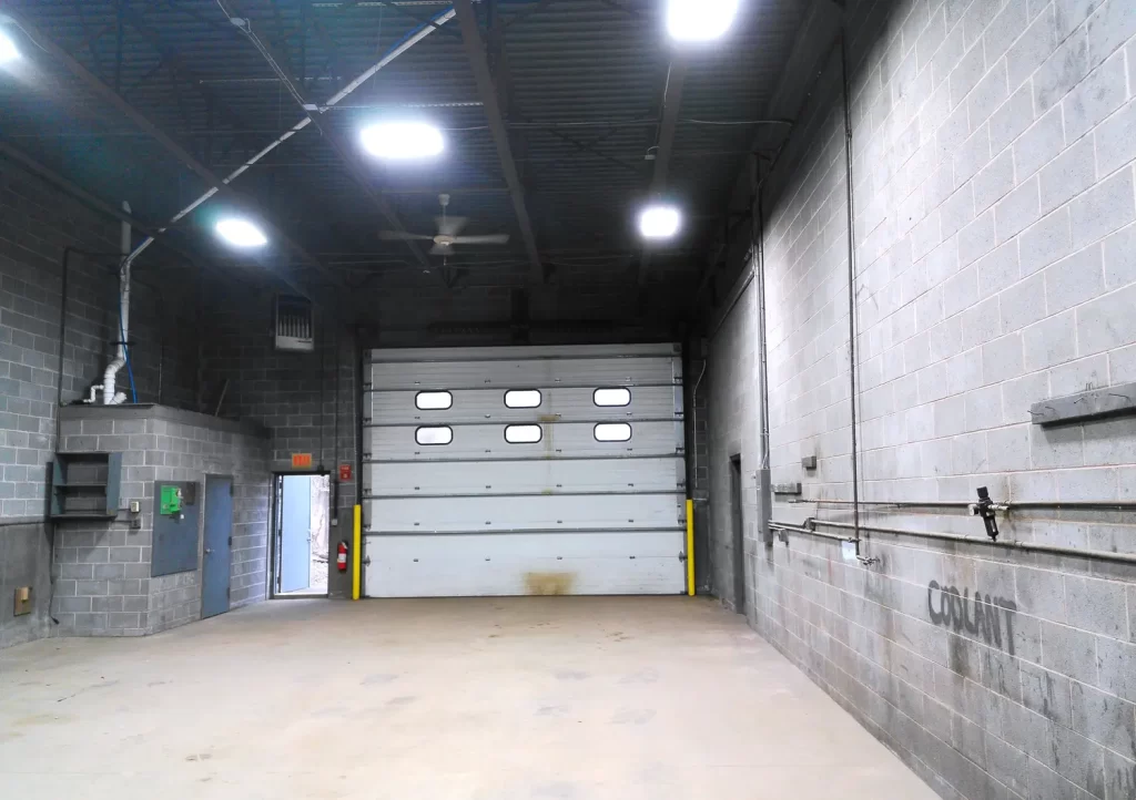 1530 John Fitch Contractor Bay drive-in door-web