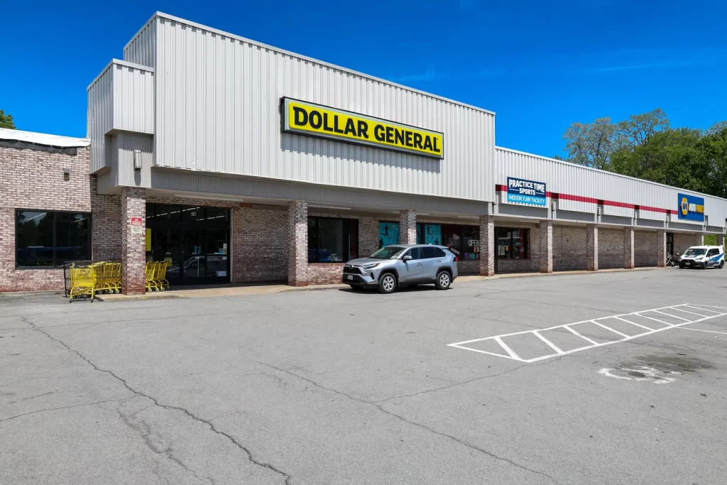 Dollar General West Ave Plaza Canandaigua-web